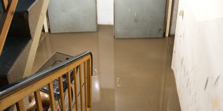 prepare-for-the-insurance-process-when-plumbing-floods-and-damages-your-home