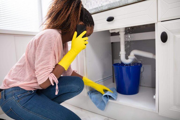 Sink-trap-leaking-how-to-fix-it