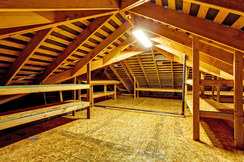 Indoor-Outdoor Flow : Designing Mudrooms That Want to be Seen